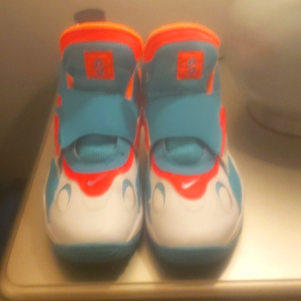 Nike air